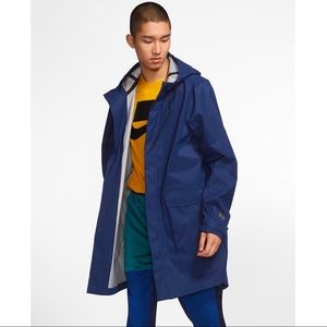 NikeLab Collection Parka in Midnight Navy Small
